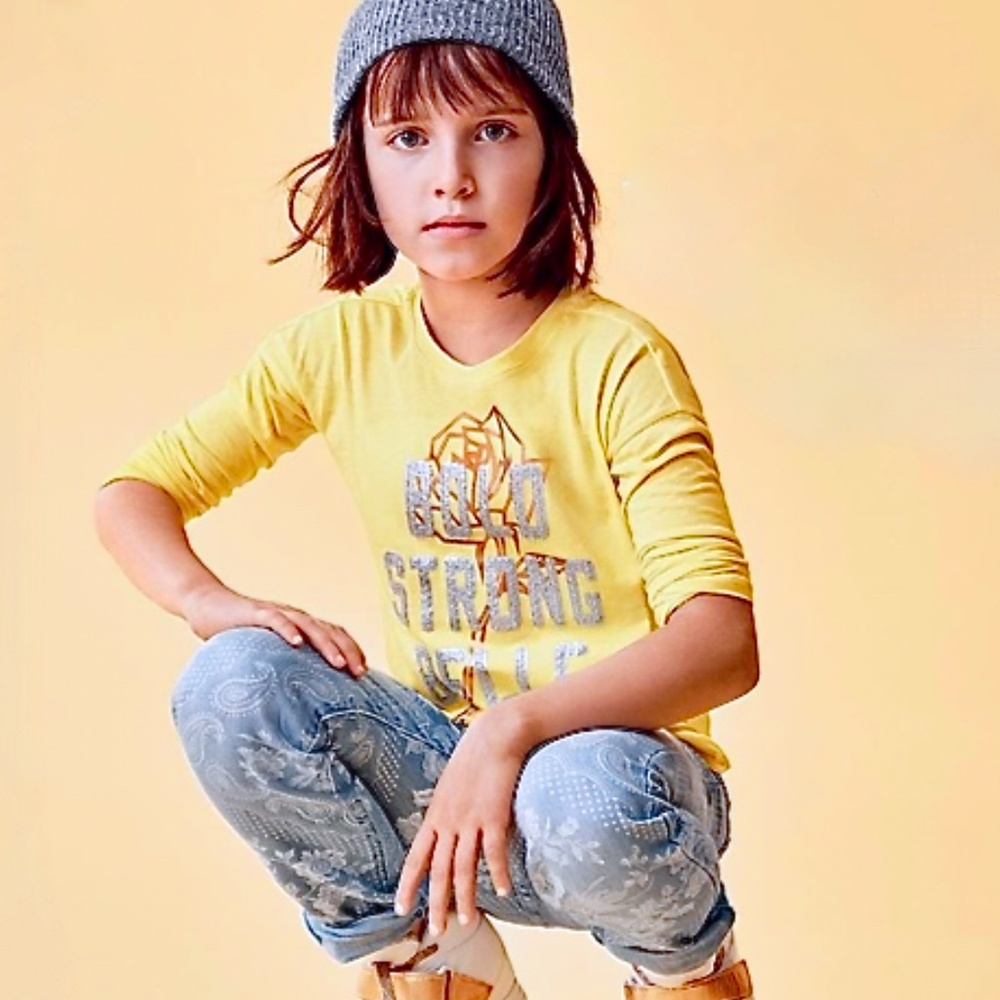 Gap girls yellow sequined Belle shirt